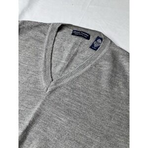 Men's Grant Thomas 100% Extra Fine Italian Merino Wool Gray Sweater Large V-Neck